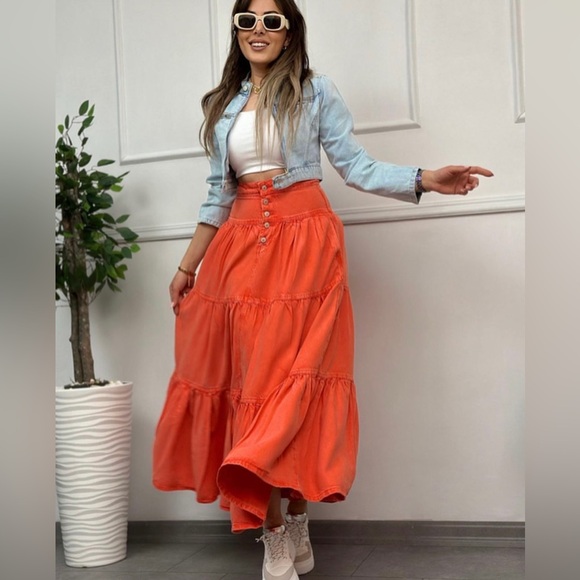 NWT FREE PEOPLE We The Free Dreamweaver Maxi Skirt In Orange MSRP $168 Size M - Picture 3 of 12